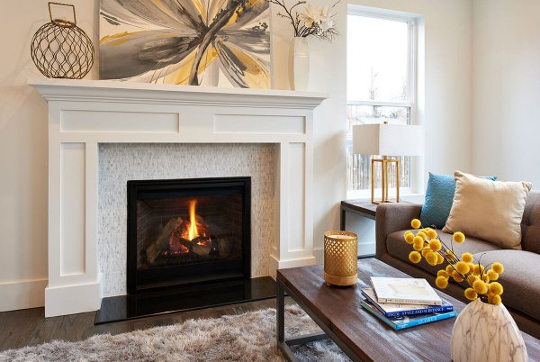 S. Lincoln Street - Family Room